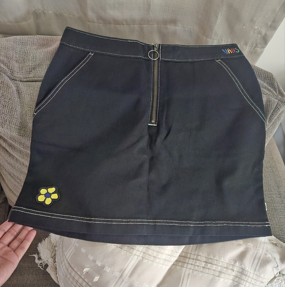 Vans Black Mini Skirt Sz L